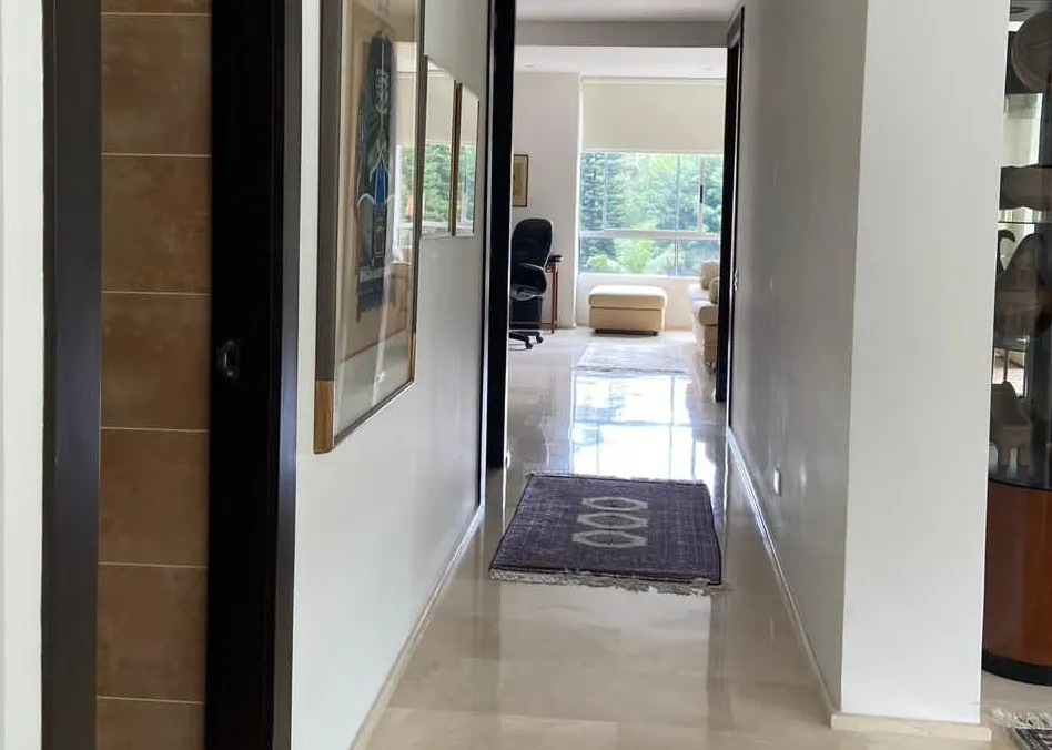Apartamento de 3 alcobas en venta en El Poblado, Medellín, 262 m² · foto 12 de 16