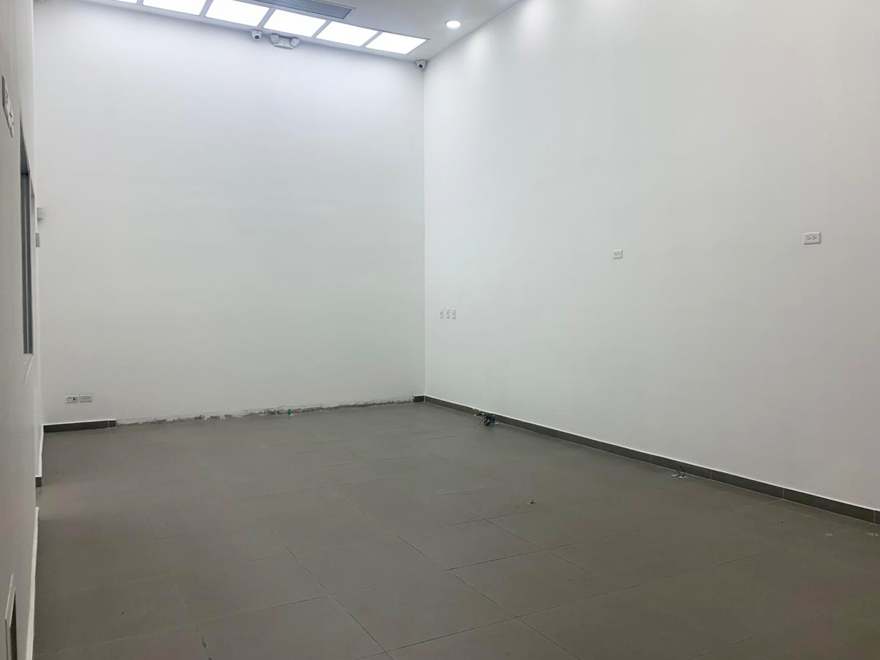 Local en arriendo en Vía Las Palmas, Medellín, 70 m² · foto 4 de 7