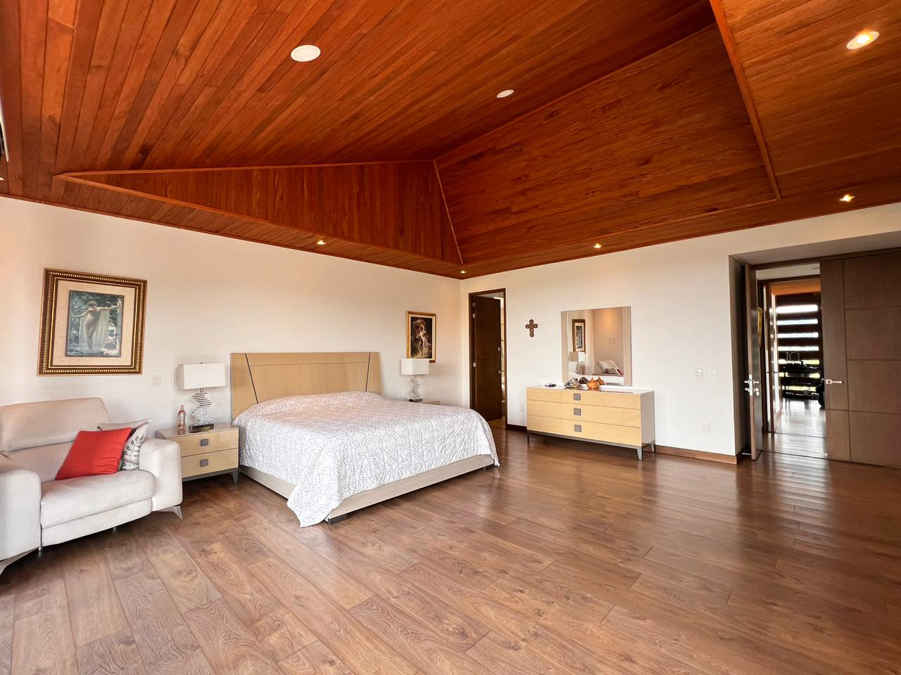 Casa de 3 alcobas en venta en El Porvenir, Rionegro, 734 m² · foto 10 de 19