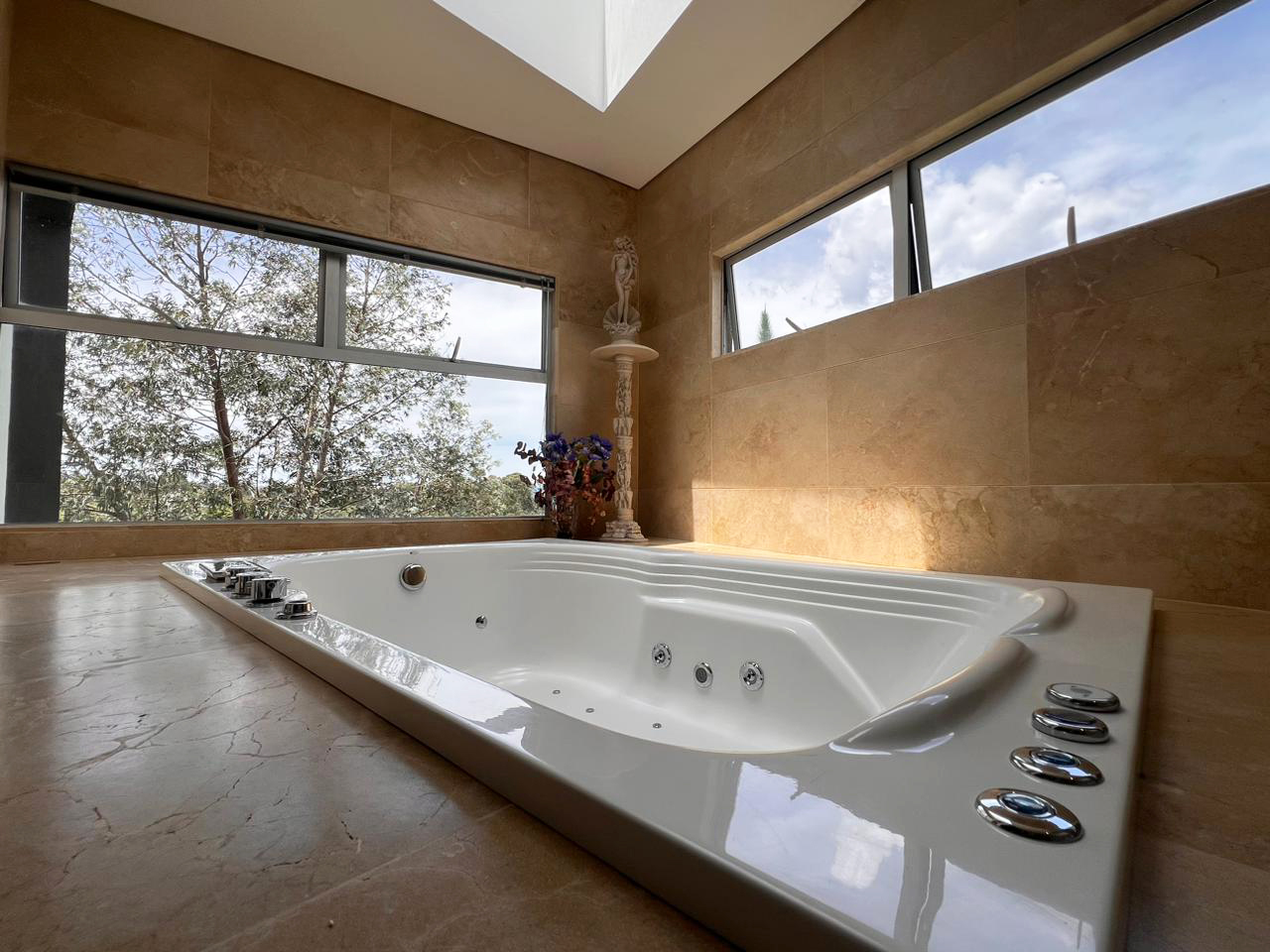 Casa de 3 alcobas en venta en El Porvenir, Rionegro, 734 m² · foto 12 de 19
