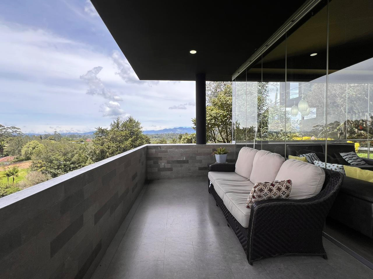 Casa de 3 alcobas en venta en El Porvenir, Rionegro, 734 m² · foto 16 de 19