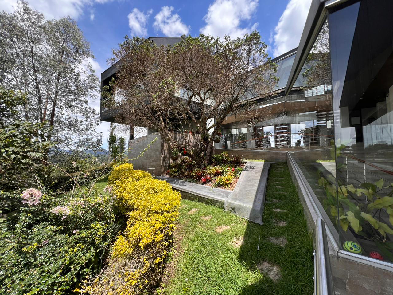 Casa de 3 alcobas en venta en El Porvenir, Rionegro, 734 m² · foto 19 de 19