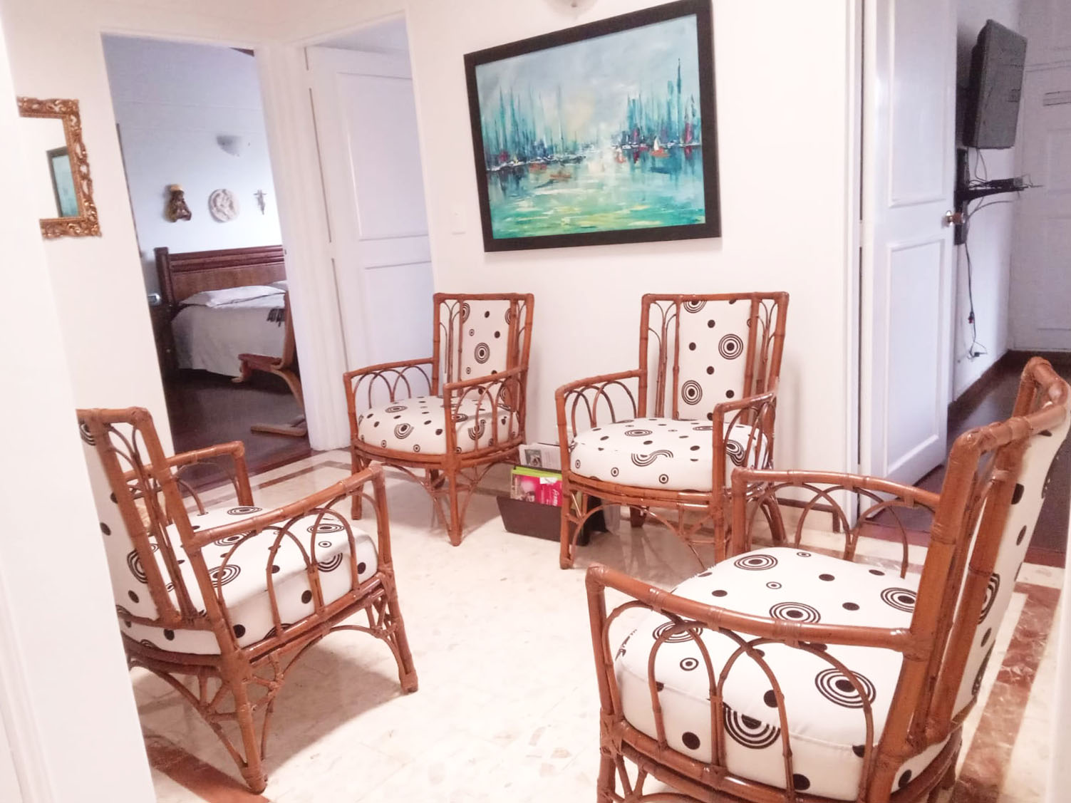 Apartamento de 2 alcobas en arriendo en Santa Maria De Los Angeles, Medellín, 135 m² · foto 5 de 16