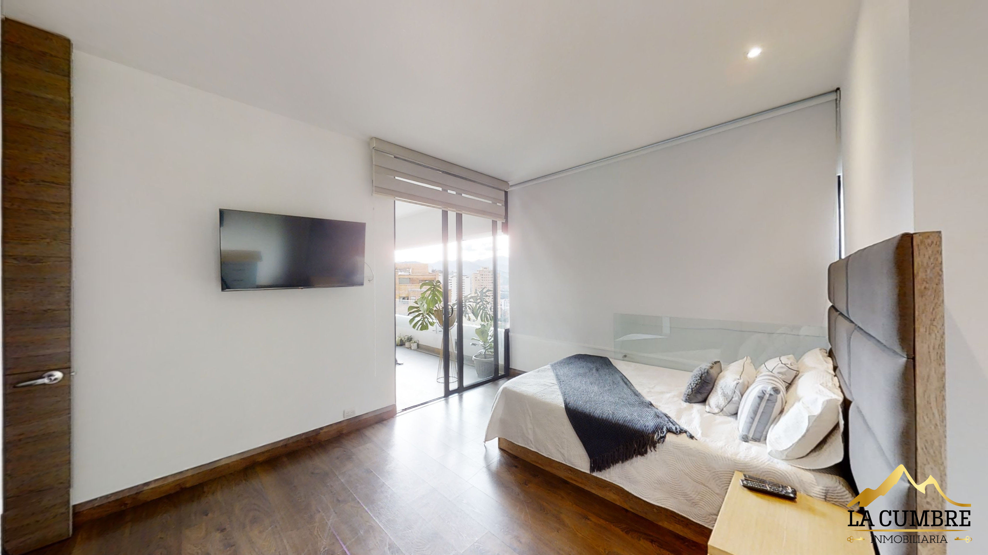 Apartamento en arriendo en San Lucas, Medellín · foto 8 de 14
