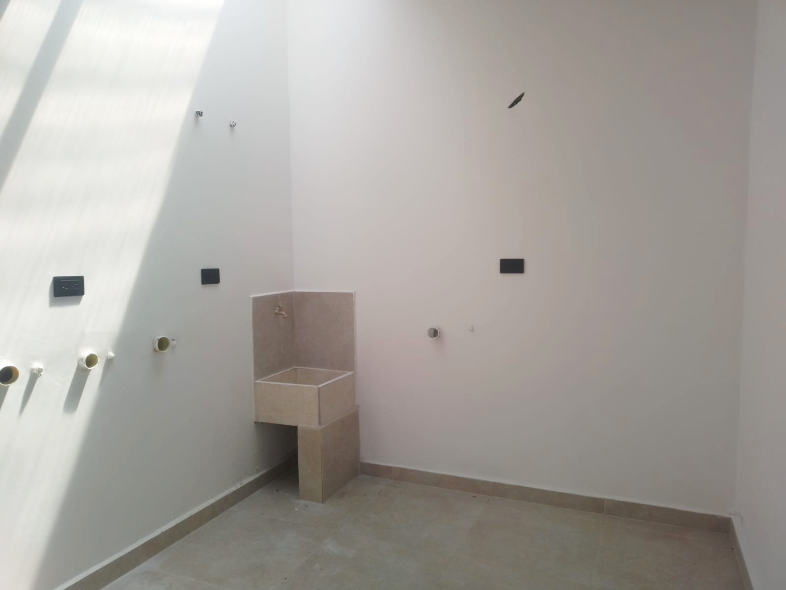 Local en arriendo en Bolivariana, Medellín, 530 m² · foto 15 de 19
