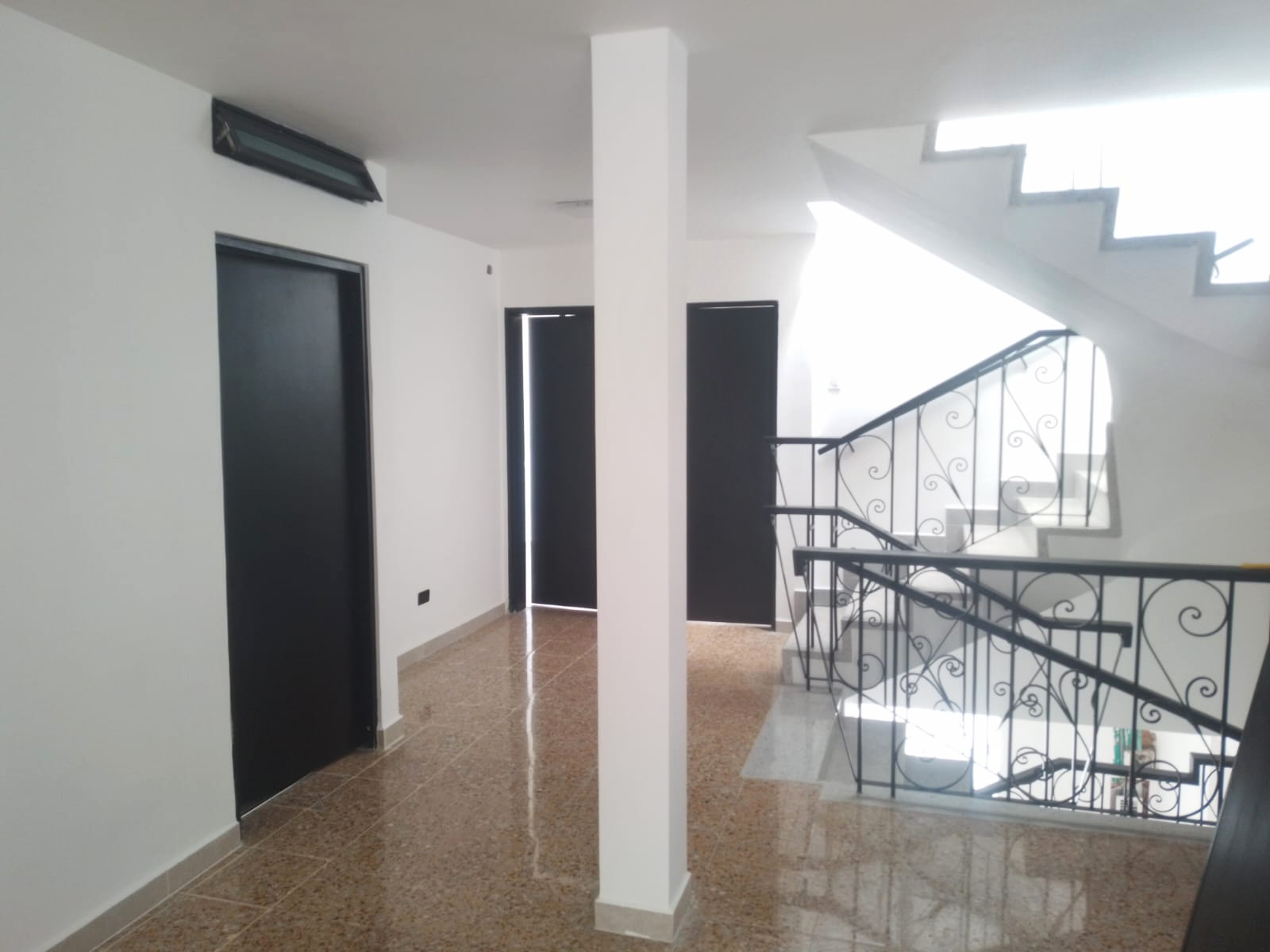 Local en arriendo en Bolivariana, Medellín, 530 m² · foto 6 de 19