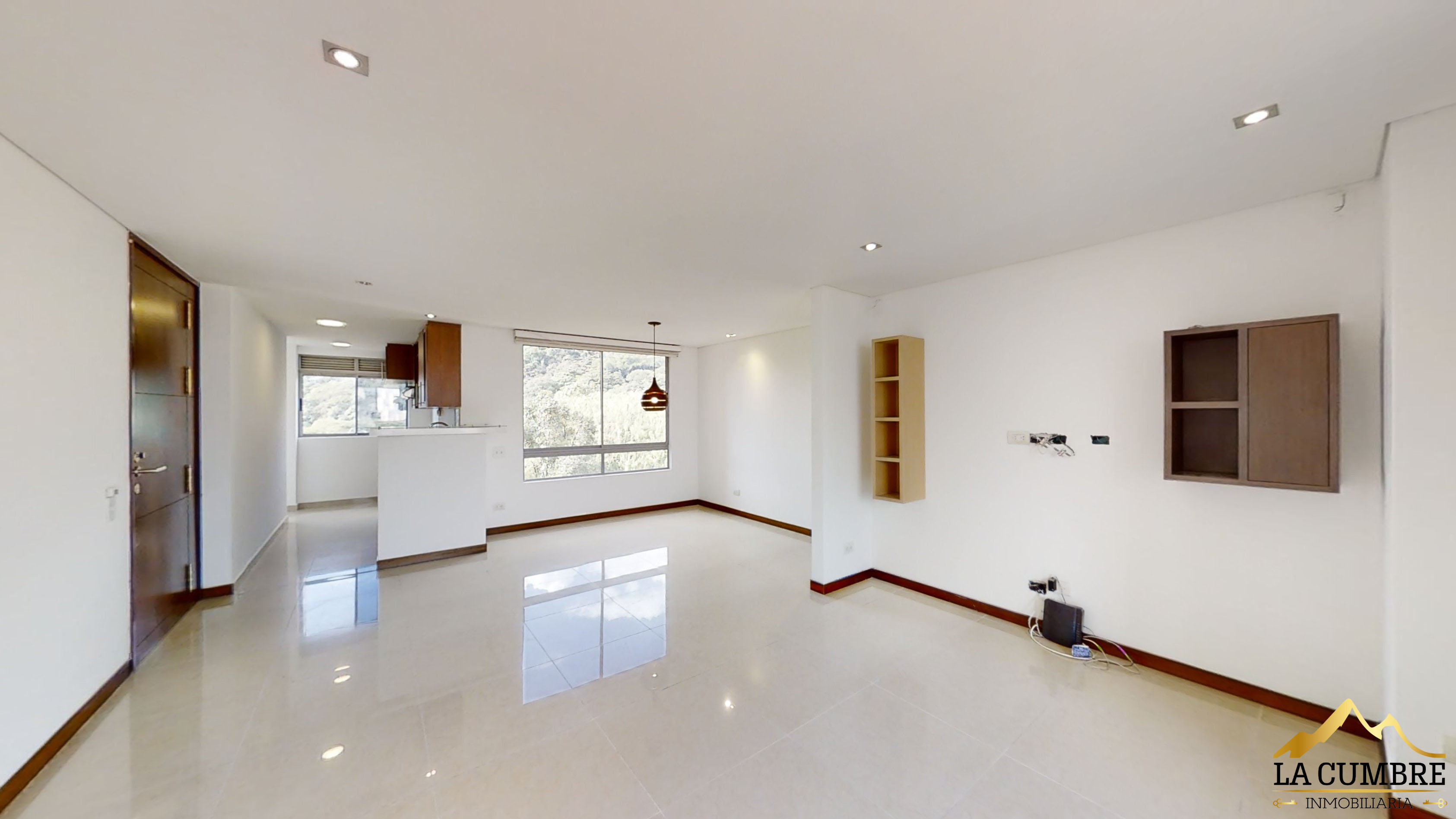 Apartamento en arriendo en Castropol, Medellín · foto 2 de 9