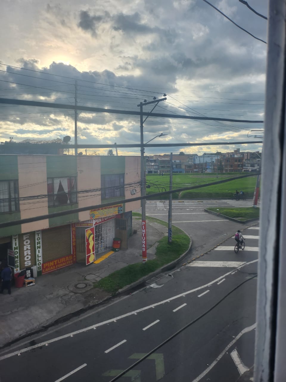 Casa de 5 alcobas en venta en Florida Blanca Norte, Bogotá, 235 m² · foto 7 de 24