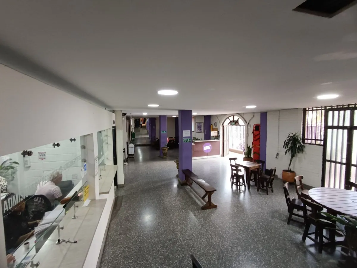 Edificio en venta en Prado, Medellín, 3300 m² · foto 15 de 24
