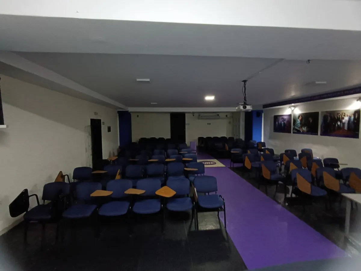 Edificio en venta en Prado, Medellín, 3300 m² · foto 19 de 24