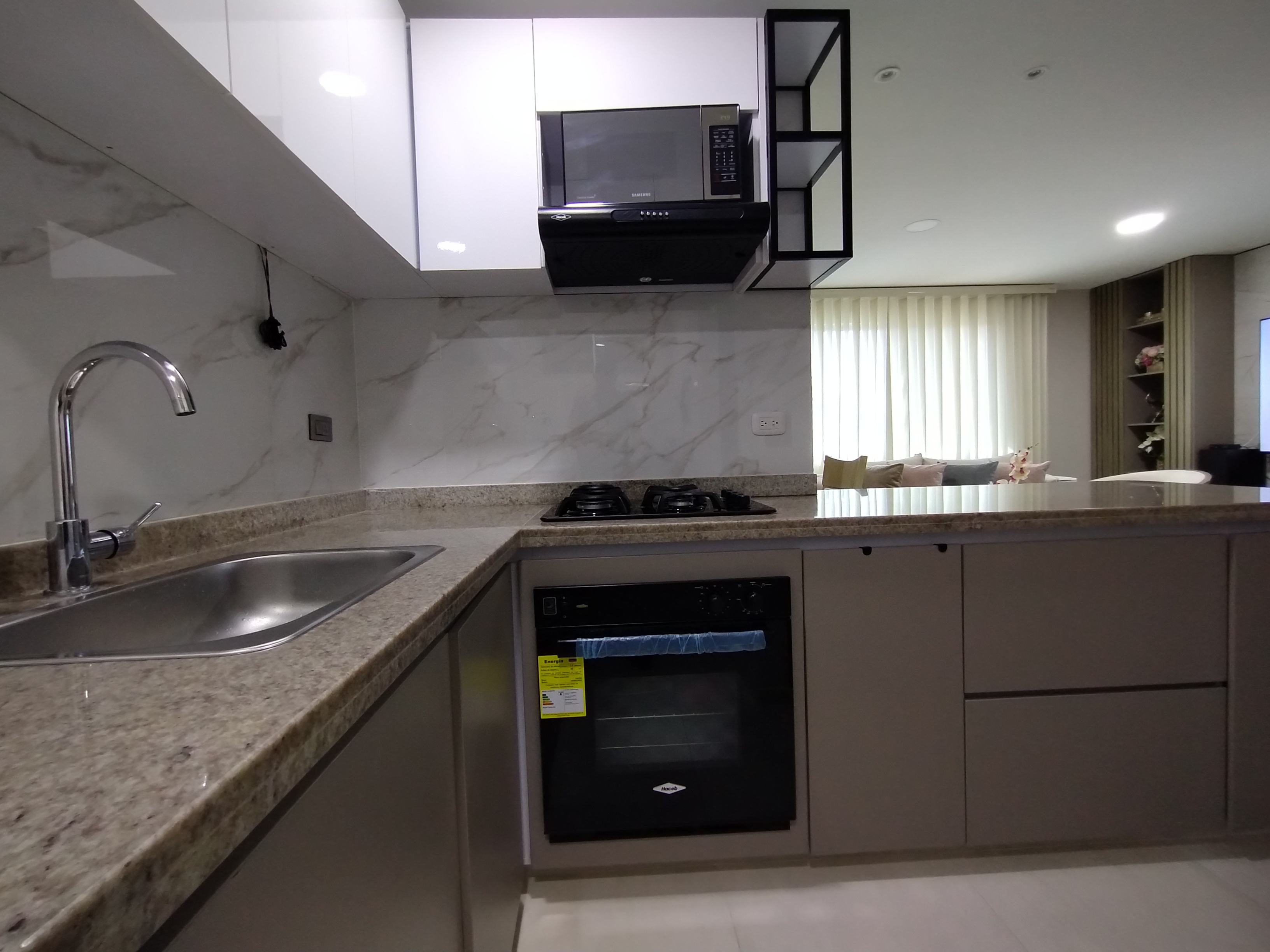 Apartamento de 3 alcobas en venta en Altos Del Prado, Barranquilla, 88 m² · foto 15 de 18