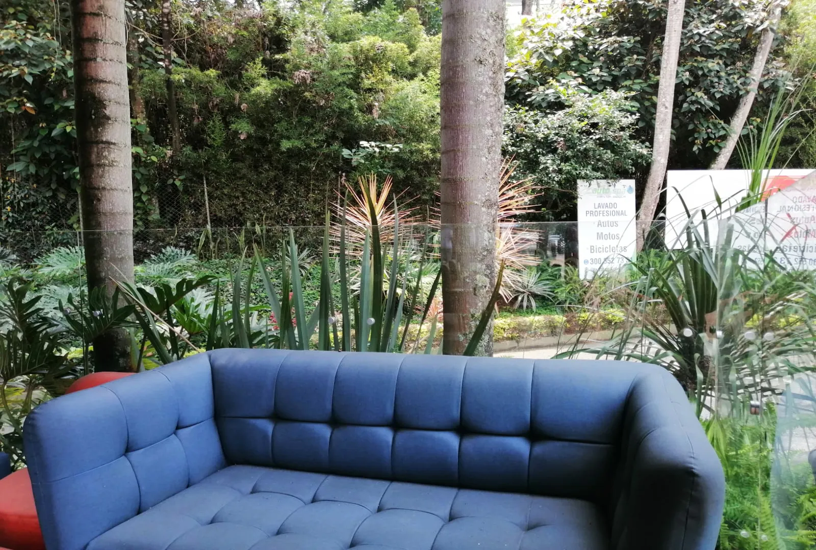 Local en arriendo en El Tesoro, Medellín, 110 m² · foto 5 de 6