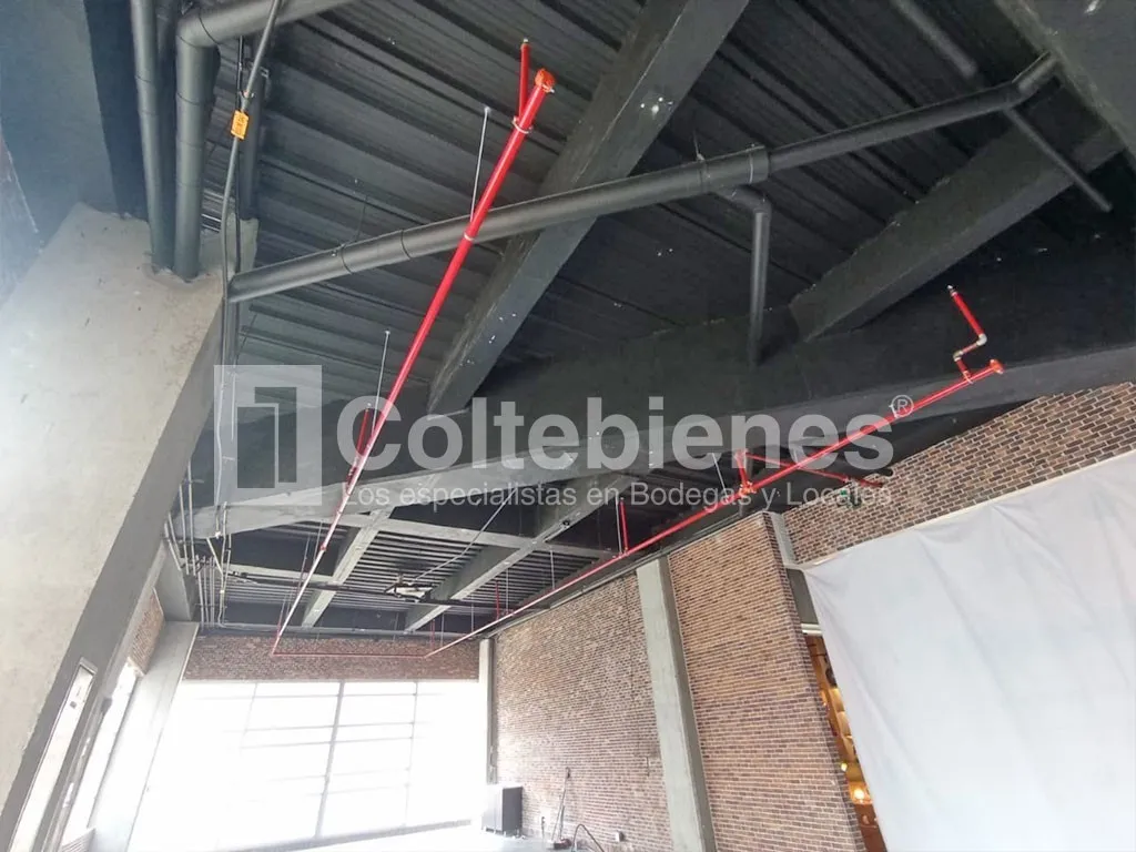 Local en venta en Vegas Del Poblado, Medellín, 139 m² · foto 4 de 15