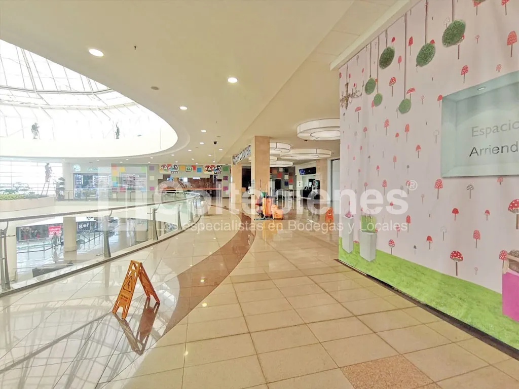 Local en venta en Vegas Del Poblado, Medellín, 139 m² · foto 6 de 15