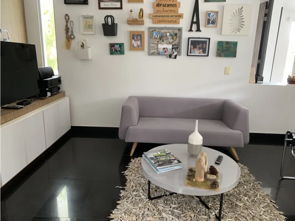 Casa de 4 alcobas en venta en Armenia · foto 13 de 24
