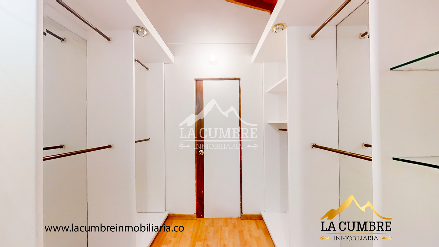 Casa de 4 alcobas en venta en La Florida, Medellín, 280 m² · foto 17 de 19
