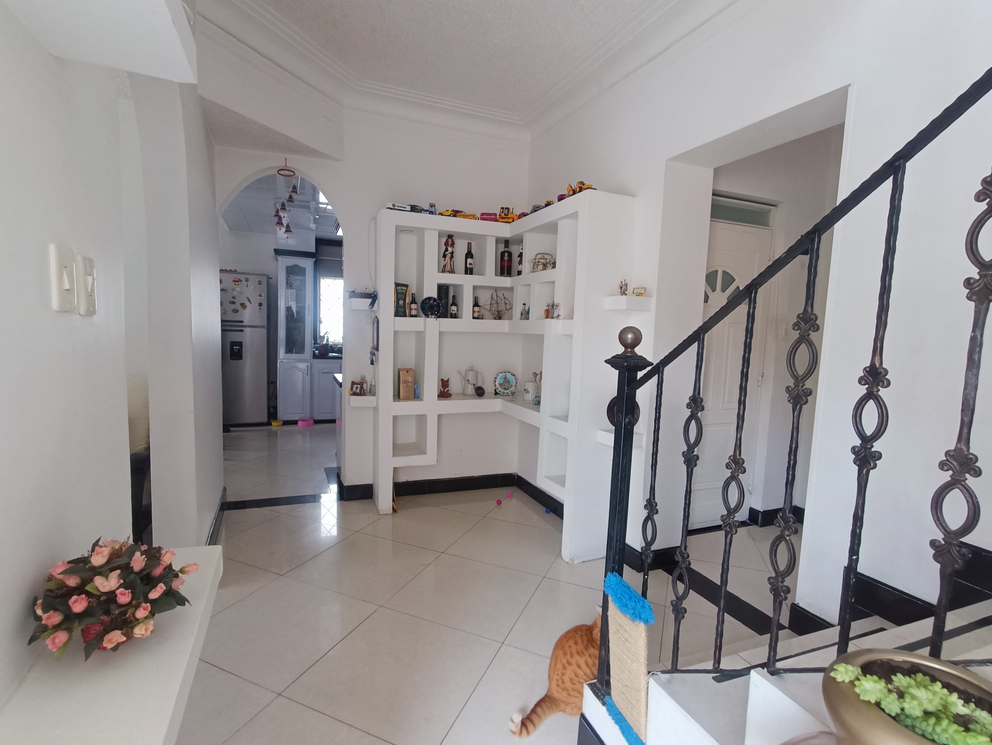 Casa en venta en Muequeta, Bogotá · foto 2 de 17