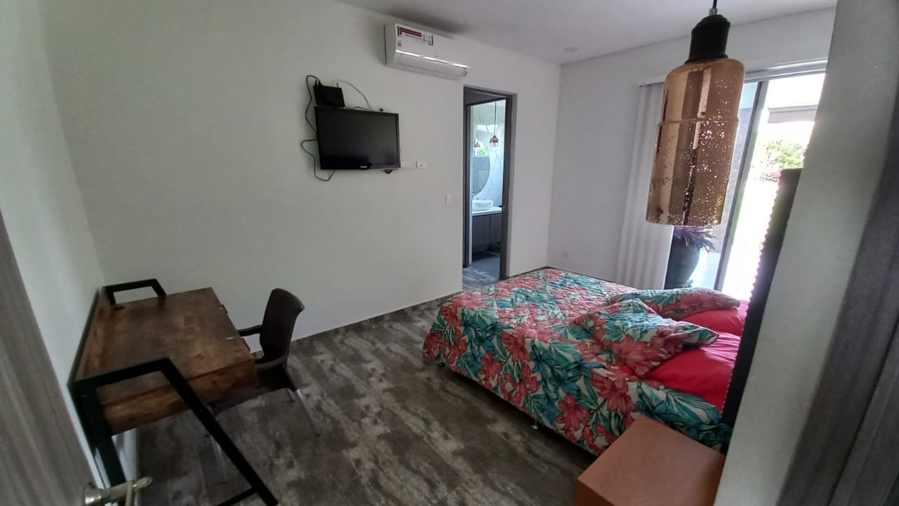 Casa de 5 alcobas en venta en Vía El Caimo, Armenia, 300 m² · foto 15 de 21