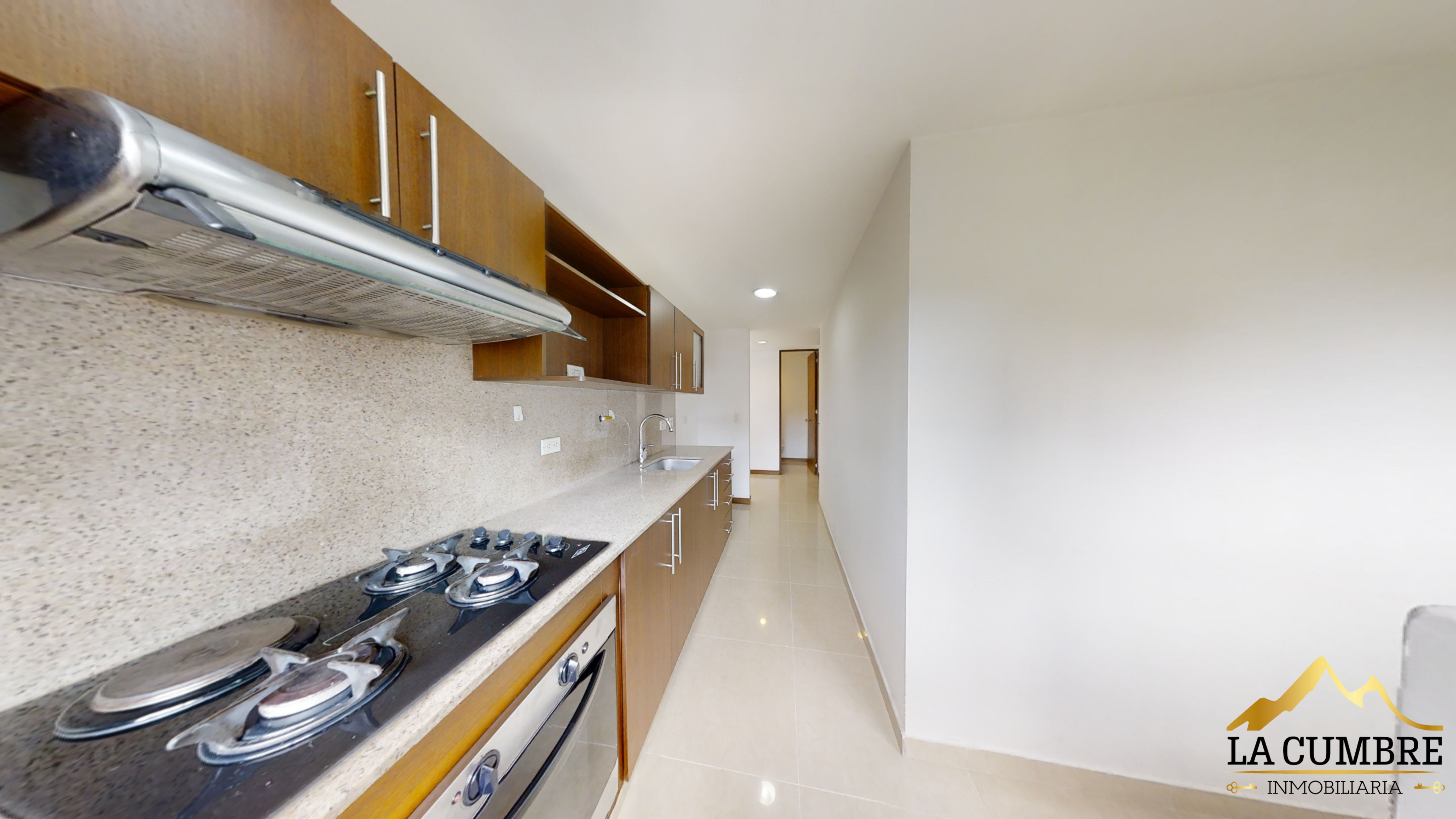 Apartamento de 3 alcobas en arriendo en Castropol, Medellín, 130 m² · foto 6 de 9