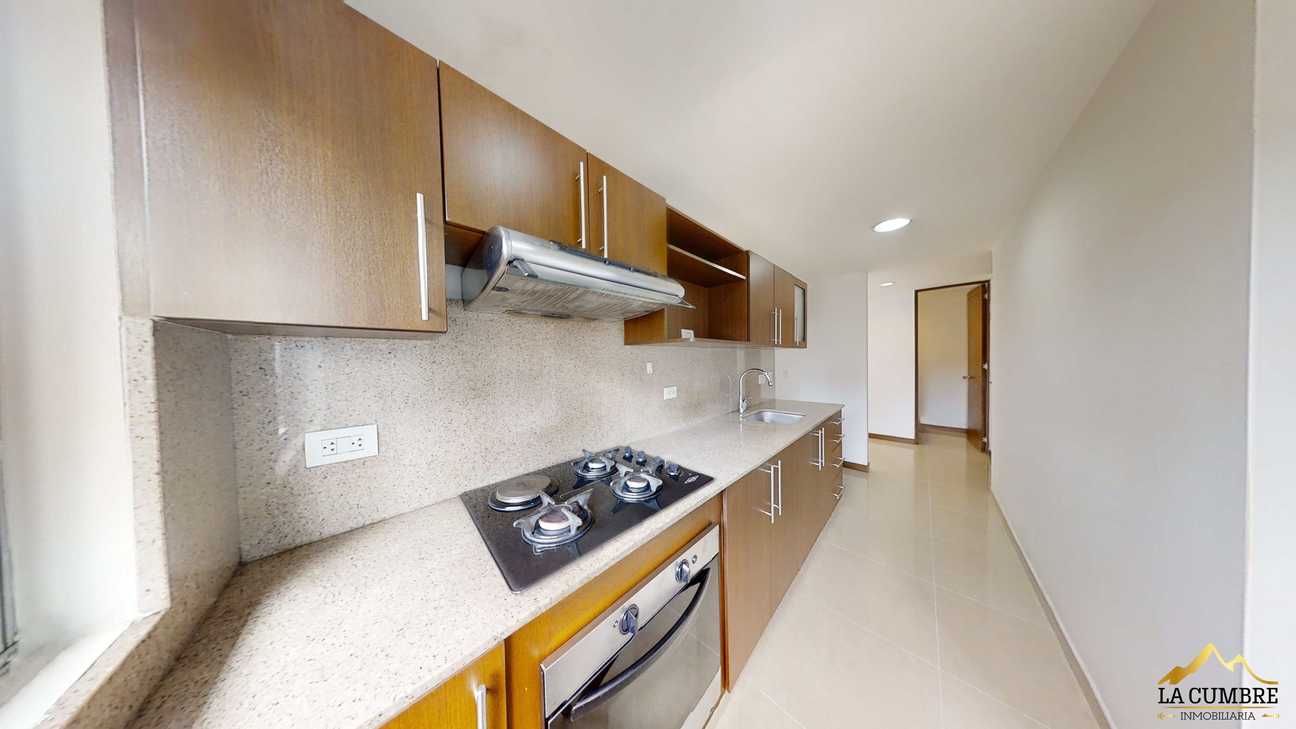 Apartamento de 3 alcobas en arriendo en Castropol, Medellín, 130 m² · foto 9 de 9
