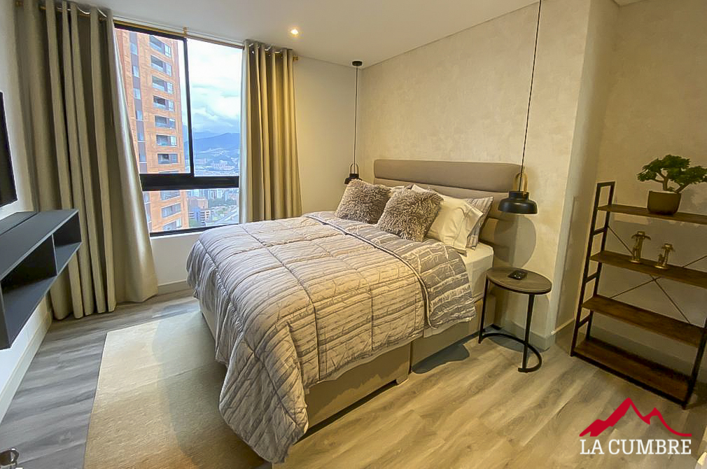 Apartamento en arriendo en Loma De Los Gonzalez, Medellín · foto 7 de 8