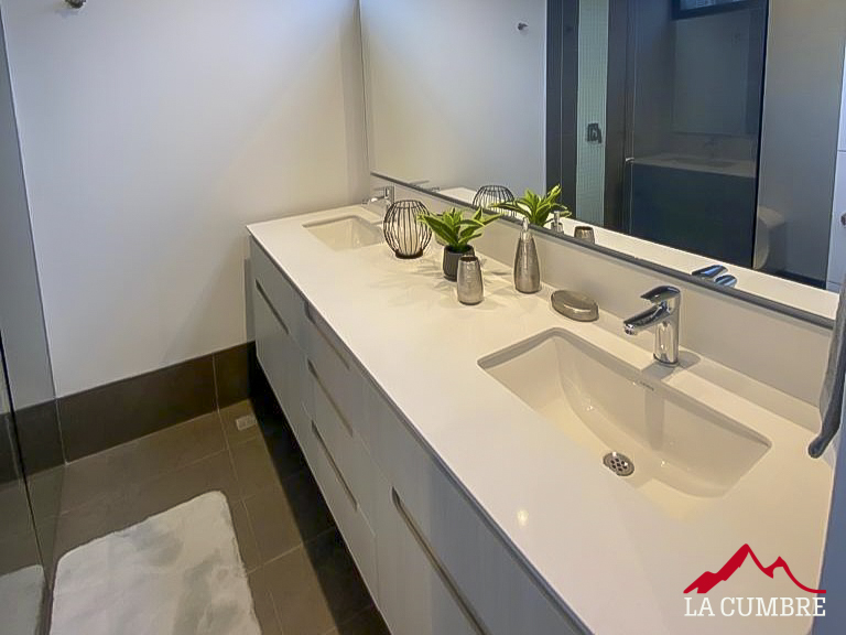 Apartamento en arriendo en Loma De Los Gonzalez, Medellín · foto 8 de 8