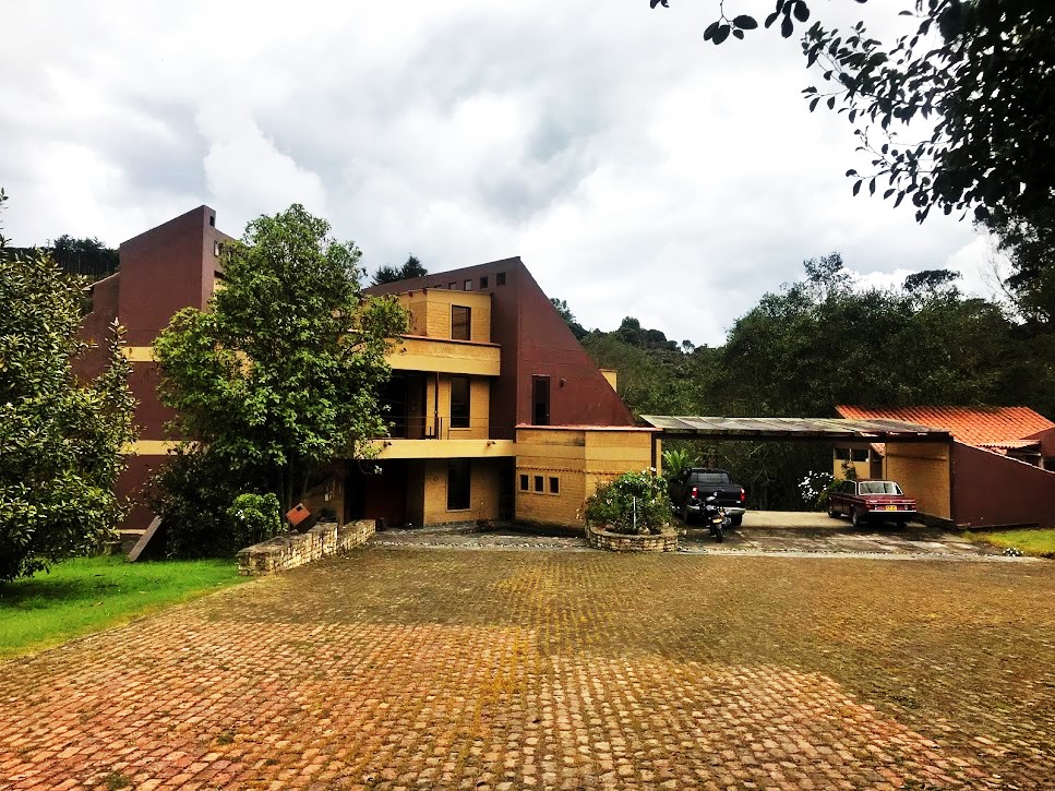 Casa en venta en El Libano, La Calera · foto 2 de 17