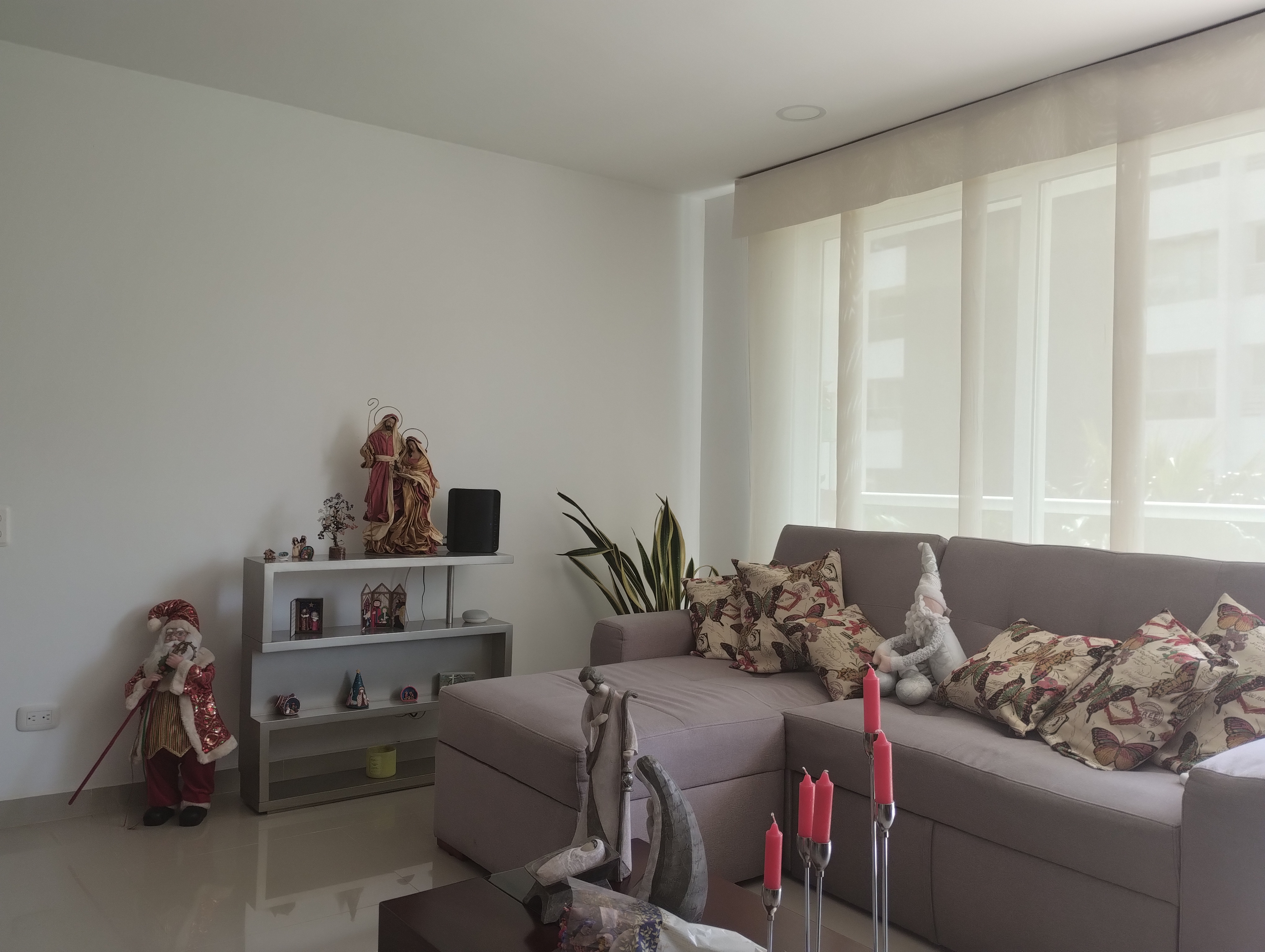 Apartamento en arriendo en Altos De Riomar, Barranquilla · foto 2 de 10