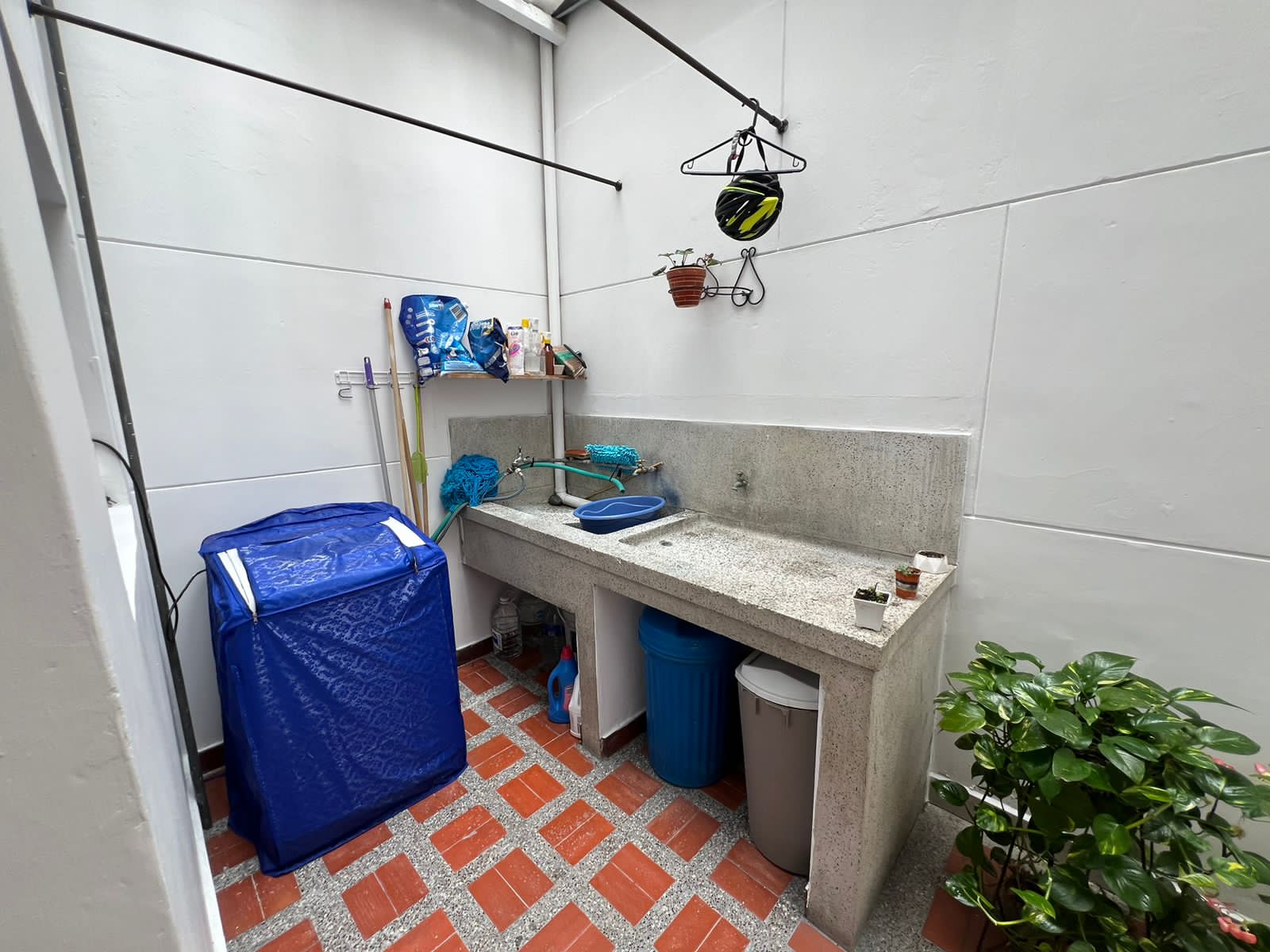 Casa de 3 alcobas en venta en Belen Las Playas, Medellín, 102 m² · foto 23 de 24