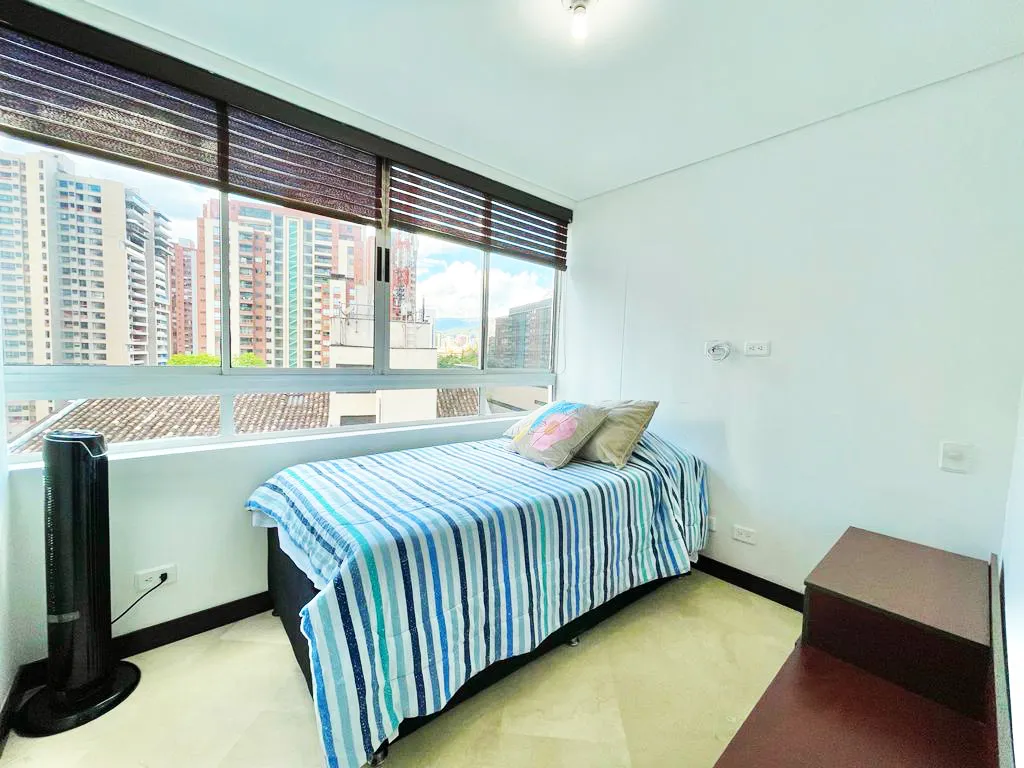Apartamento de 4 alcobas en arriendo en Santa Maria De Los Angeles, Medellín, 130 m² · foto 12 de 16
