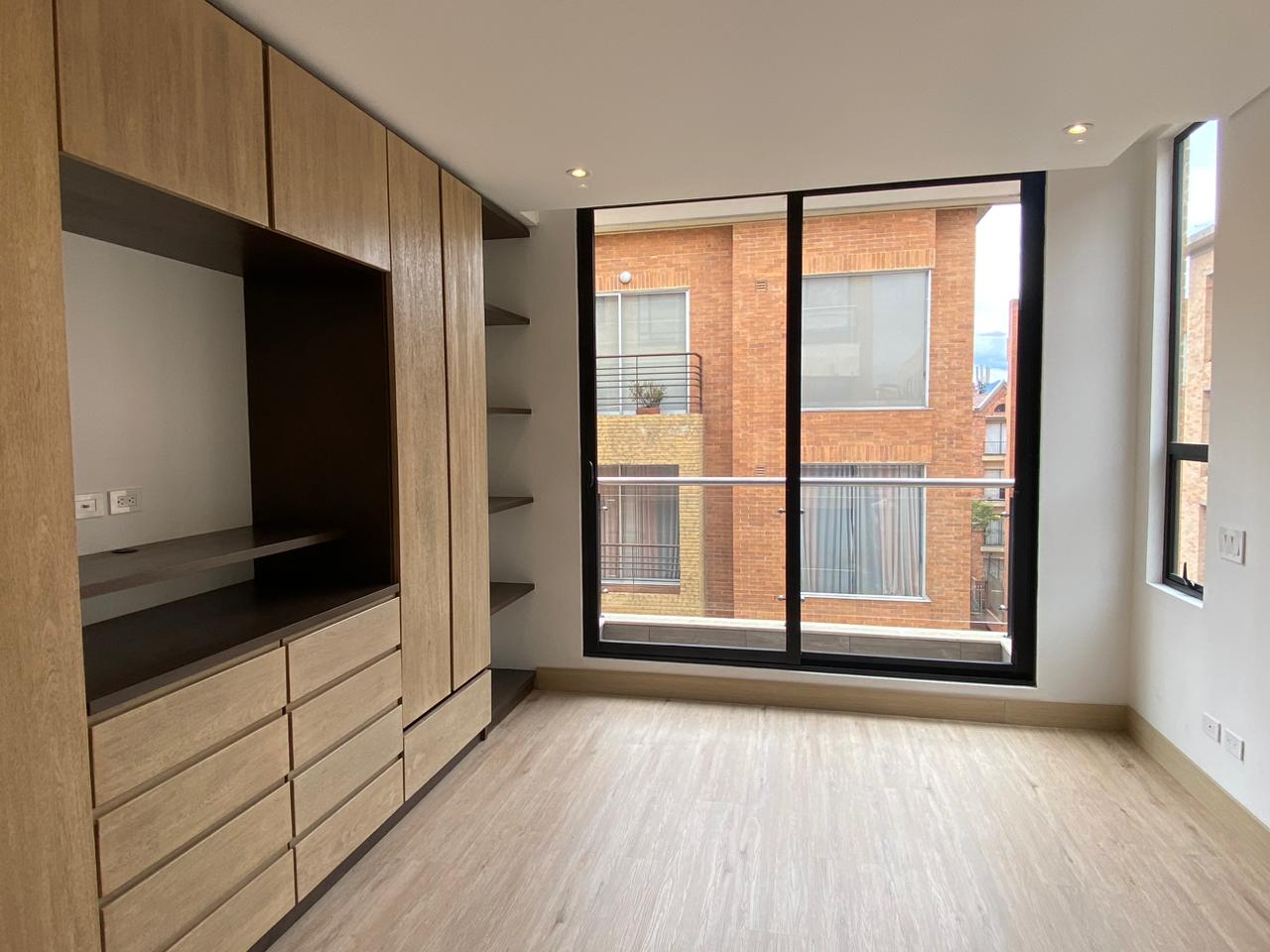 Apartamento de 3 alcobas en venta en Santa Barbara Occidental, Bogotá, 114 m² · foto 19 de 24