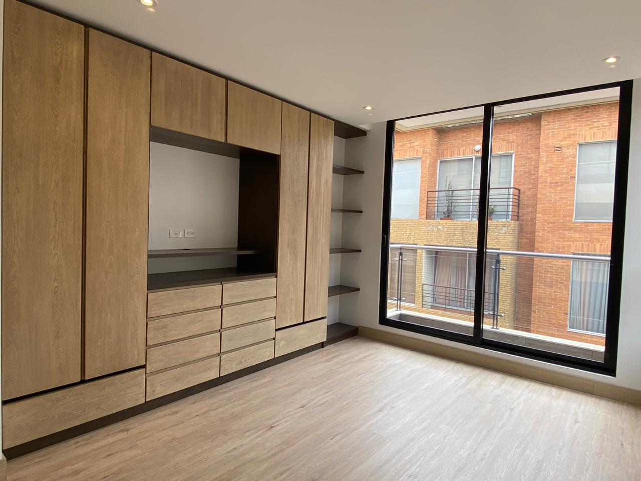Apartamento de 3 alcobas en venta en Santa Barbara Occidental, Bogotá, 114 m² · foto 20 de 24