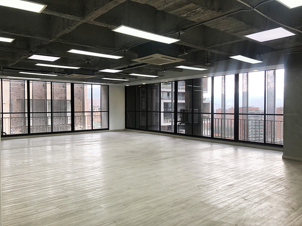 Oficina en arriendo en Las Lomas No.1, Medellín, 193 m² · foto 6 de 11