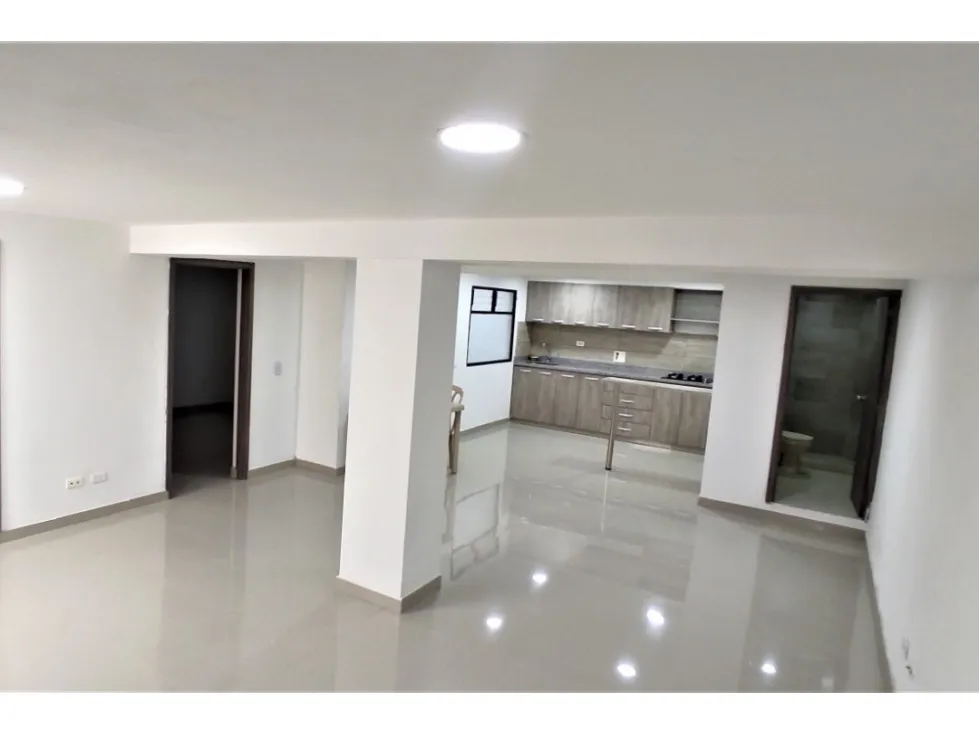 Apartamento de 5 alcobas en venta en Calasanz, Medellín, 185 m² · foto 19 de 22