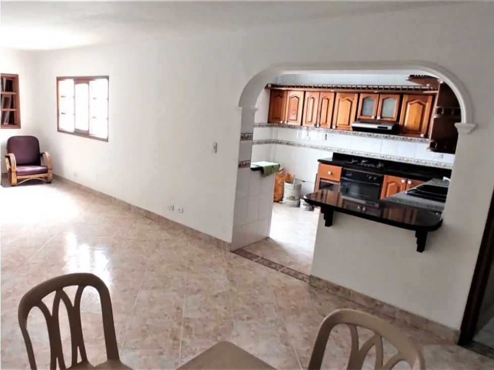 Apartamento de 5 alcobas en venta en Calasanz, Medellín, 185 m² · foto 4 de 22