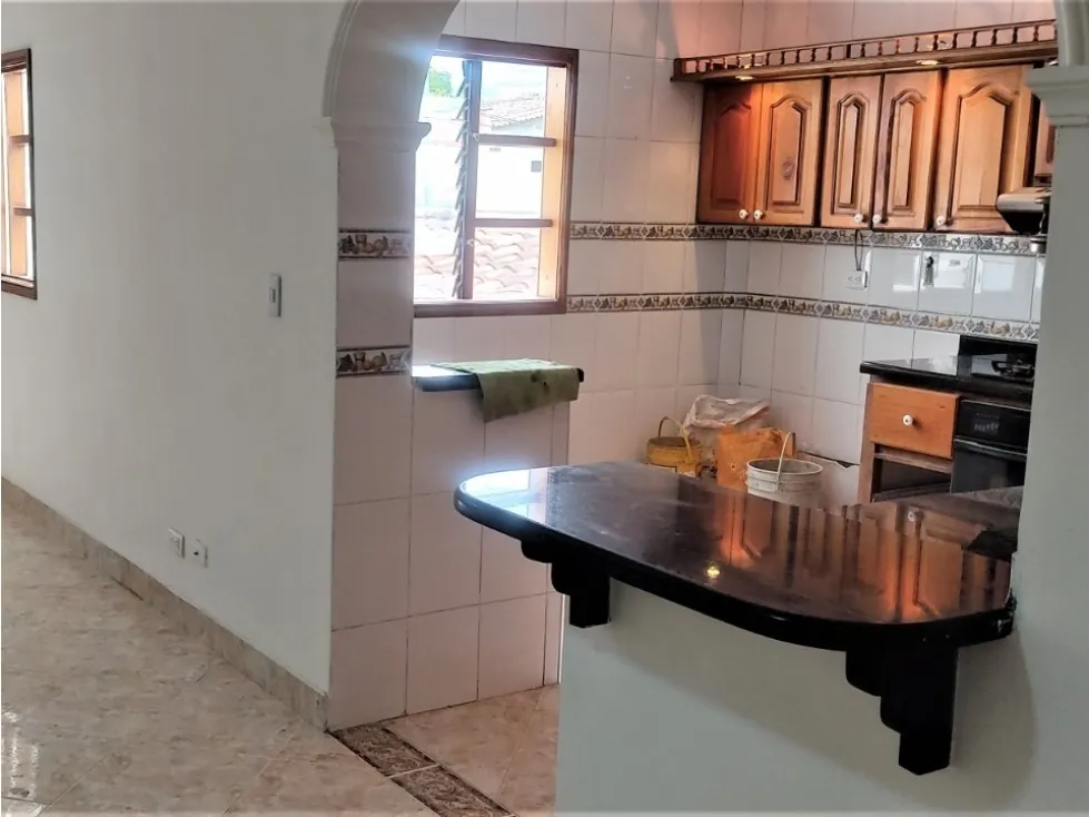 Apartamento de 5 alcobas en venta en Calasanz, Medellín, 185 m² · foto 5 de 22