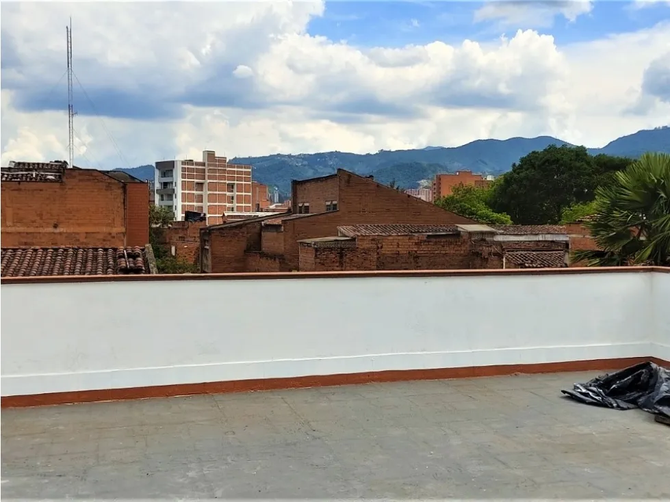 Apartamento de 5 alcobas en venta en Calasanz, Medellín, 185 m² · foto 10 de 22