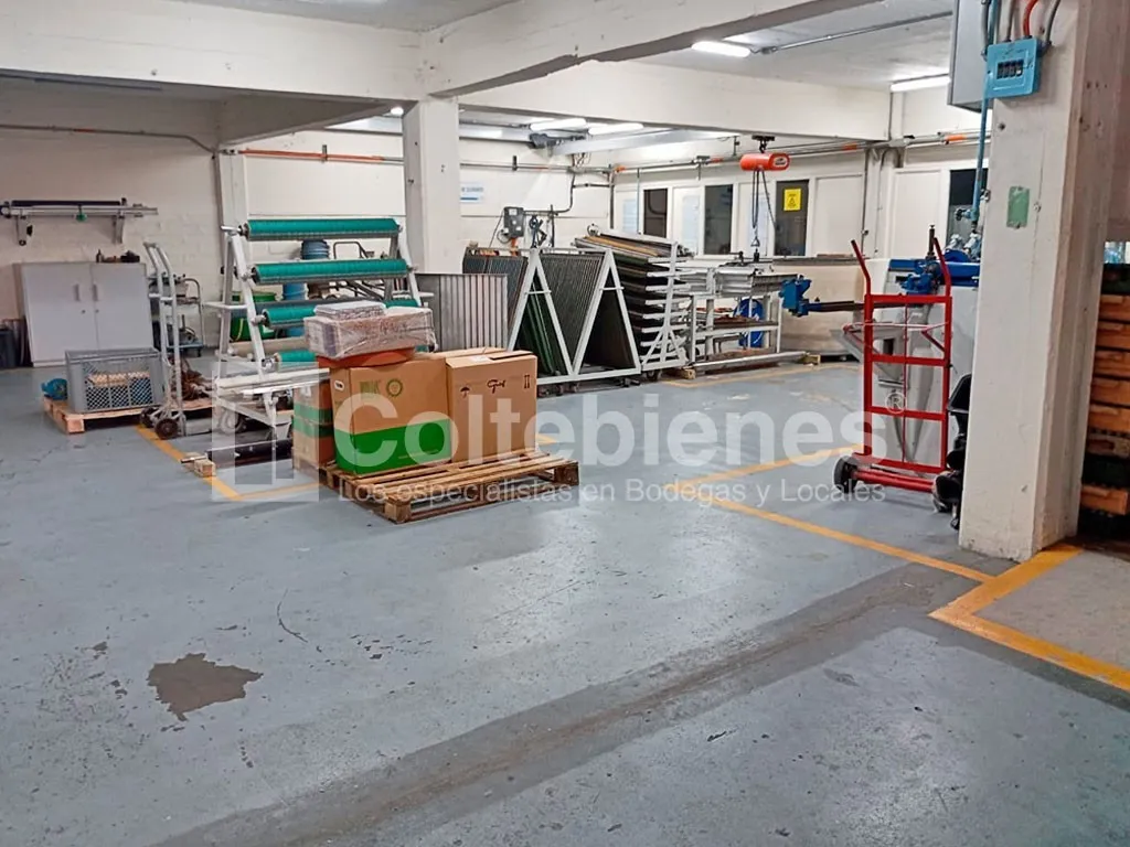 Warehouse for rent in Zona industrial 1, Bello