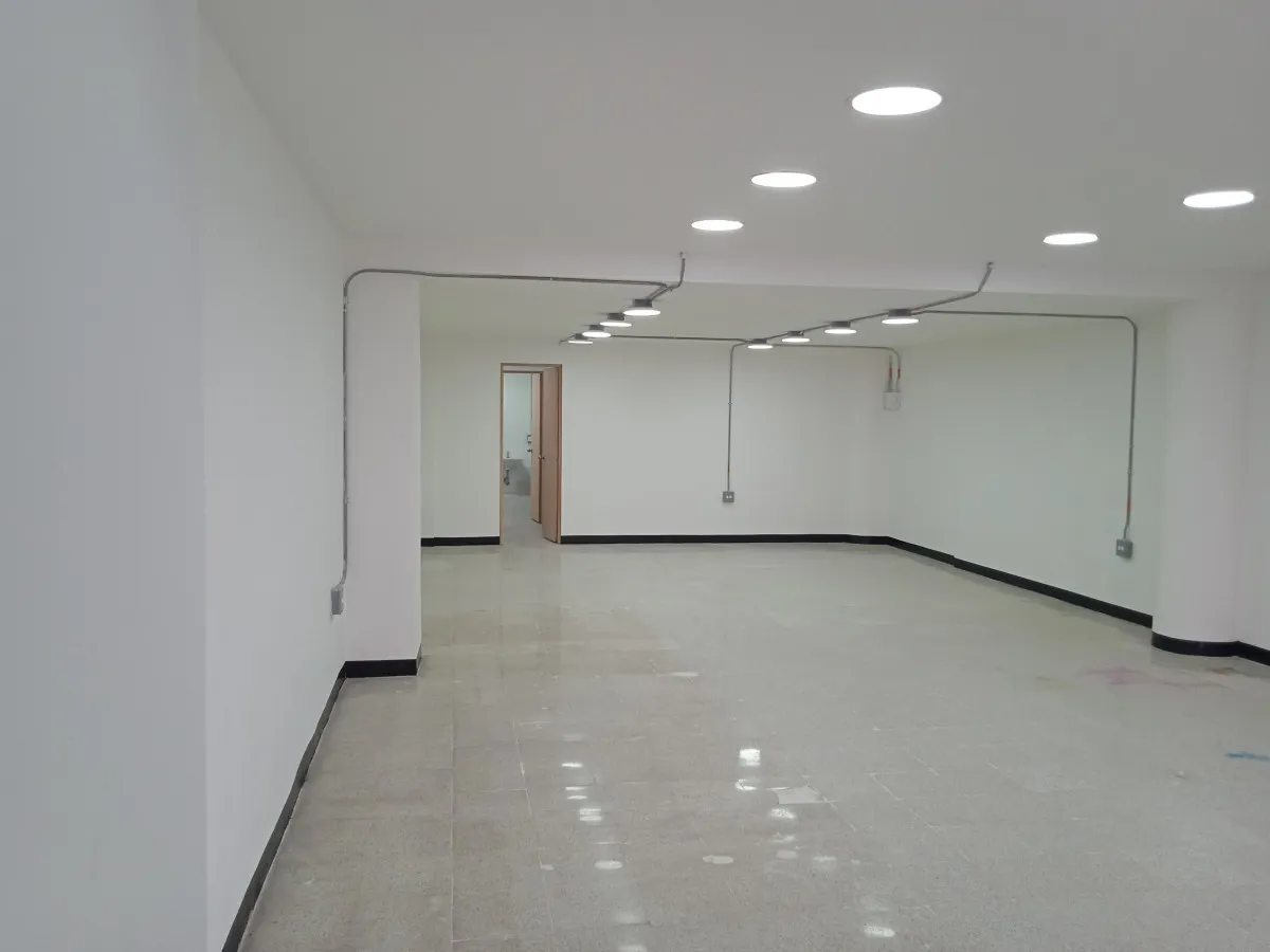 Local en arriendo en Centro Administrativo, Medellín, 85 m² · foto 11 de 24