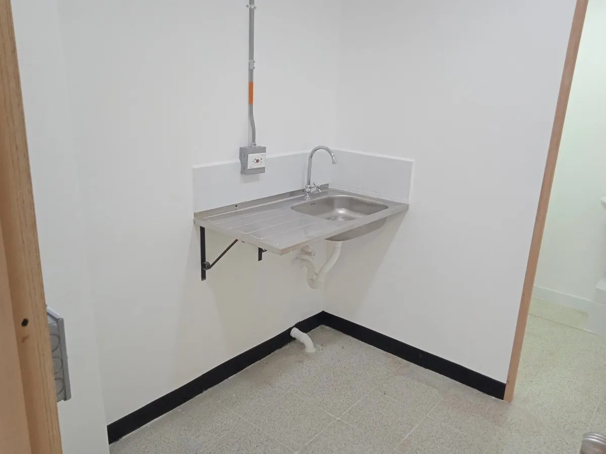 Local en arriendo en Centro Administrativo, Medellín, 85 m² · foto 22 de 24
