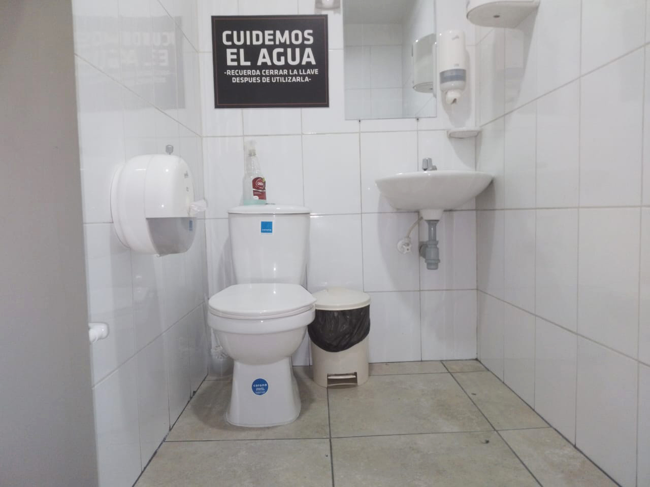 Bodega en venta en Primavera, Envigado, 512 m² · foto 9 de 10