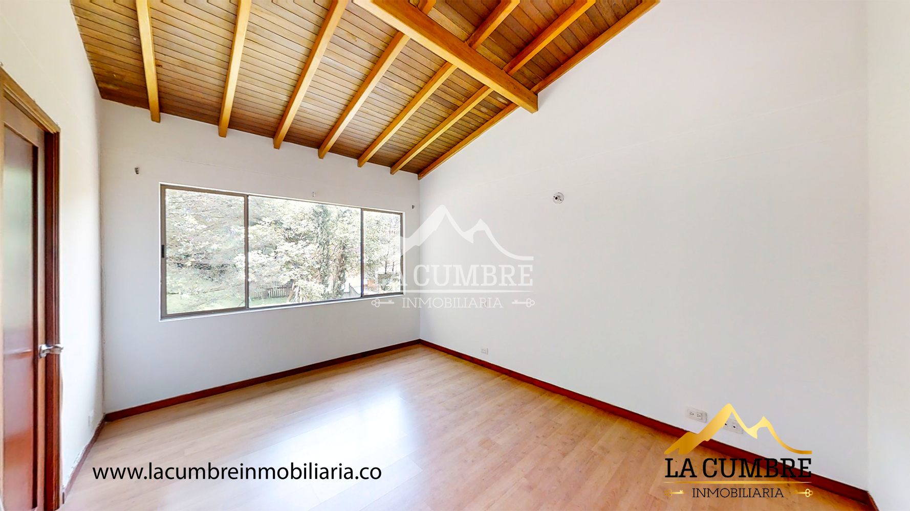 Casa de 3 alcobas en venta en Cumbres, Envigado, 169 m² · foto 10 de 15