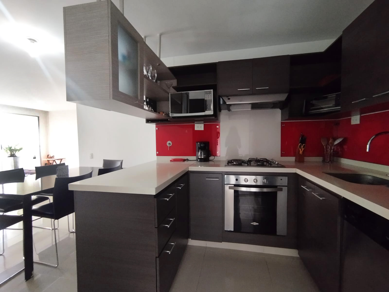 Apartamento de 3 alcobas en arriendo en Castropol, Medellín, 116 m² · foto 7 de 17