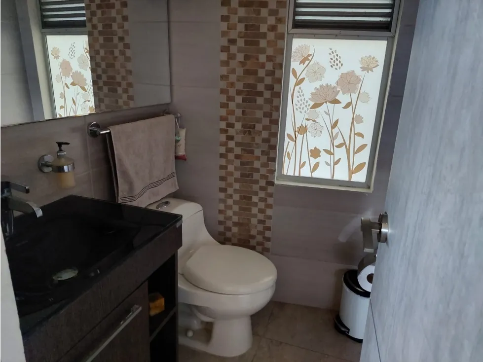 Casa de 4 alcobas en venta en La Yé, Armenia, 218 m² · foto 15 de 22