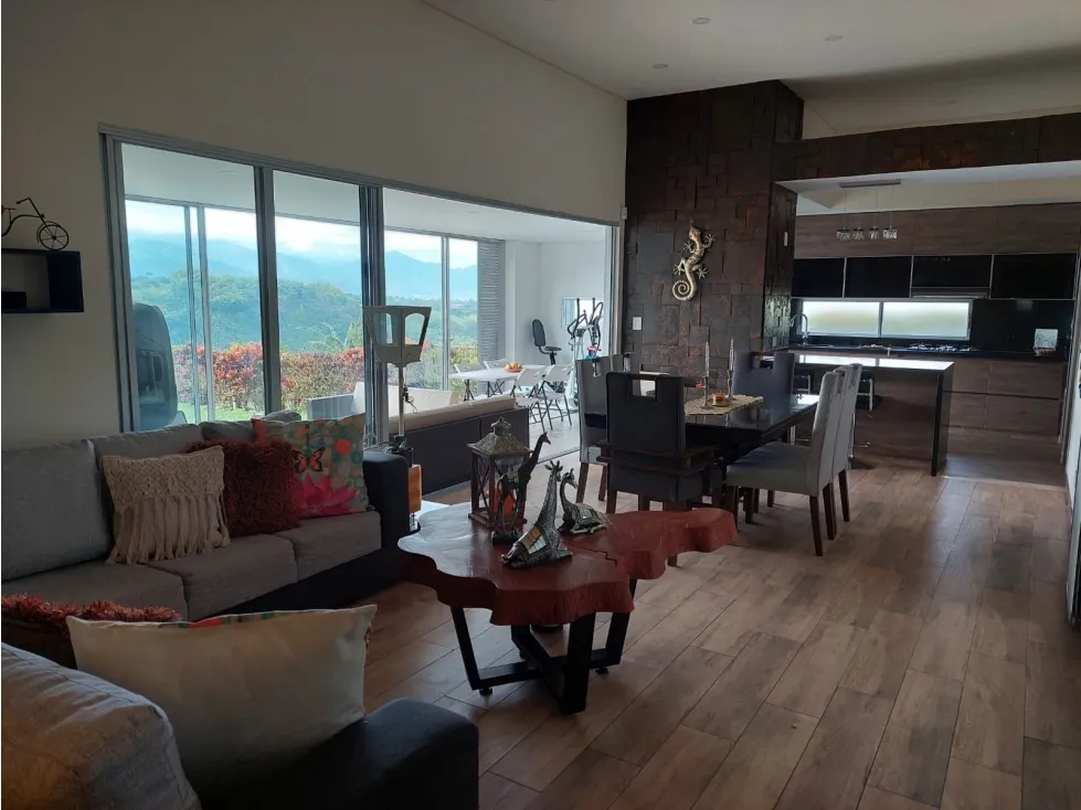 Casa de 4 alcobas en venta en La Yé, Armenia, 218 m² · foto 8 de 22