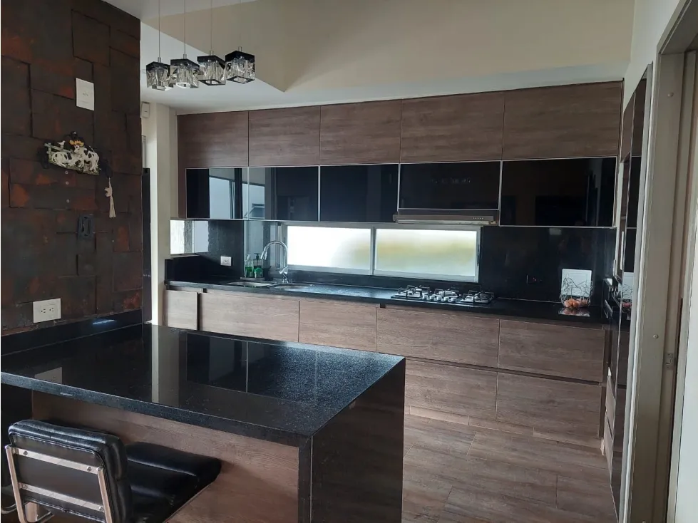 Casa de 4 alcobas en venta en La Yé, Armenia, 218 m² · foto 9 de 22