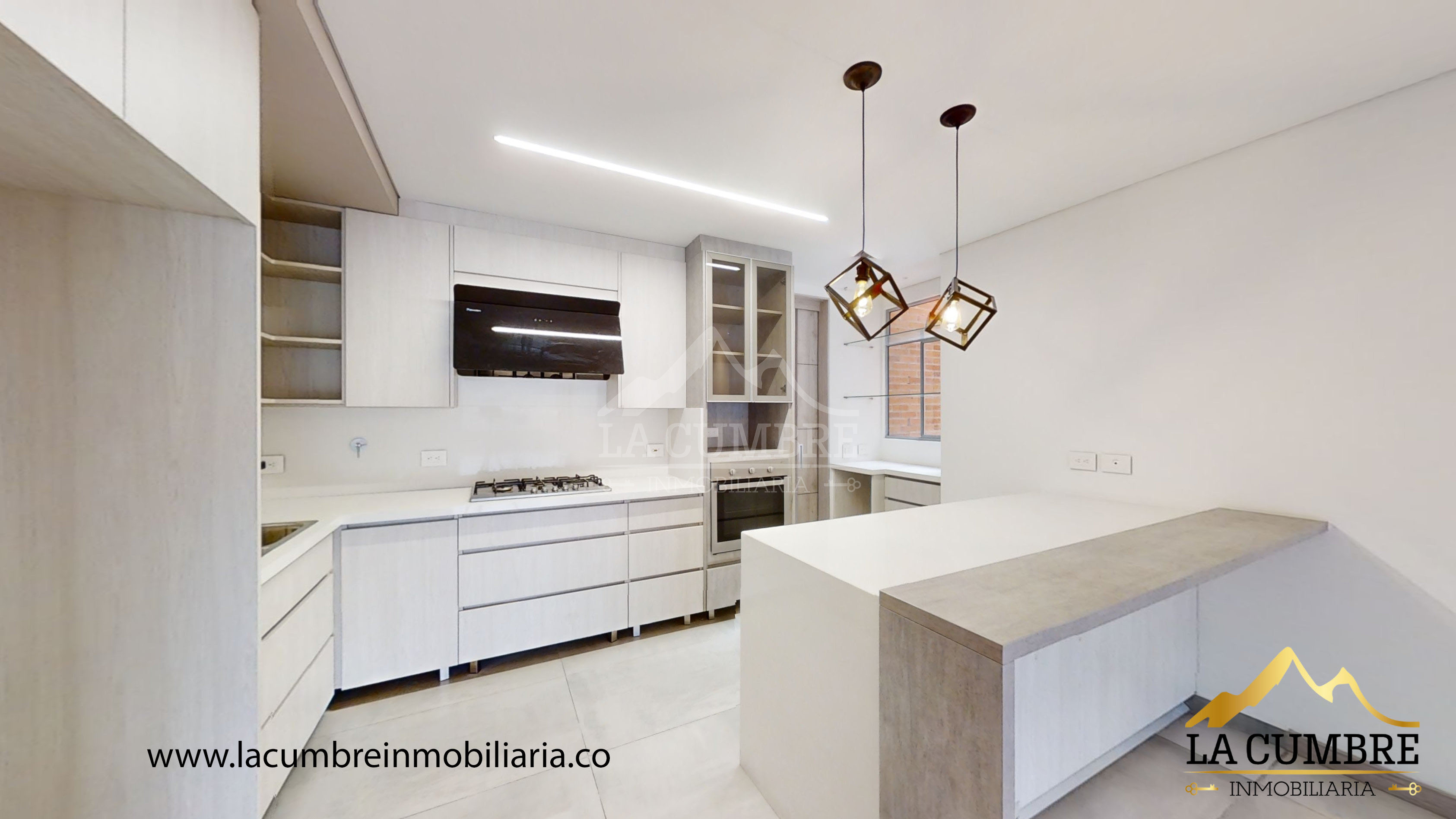 Apartamento de 3 alcobas en arriendo en Escobero, Envigado, 178 m² · foto 4 de 13