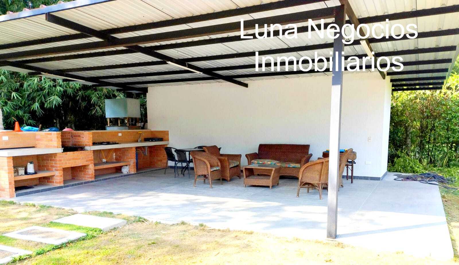Casa de 7 alcobas en venta en Ruitoque Bajo, Girón, 370 m² · foto 15 de 24