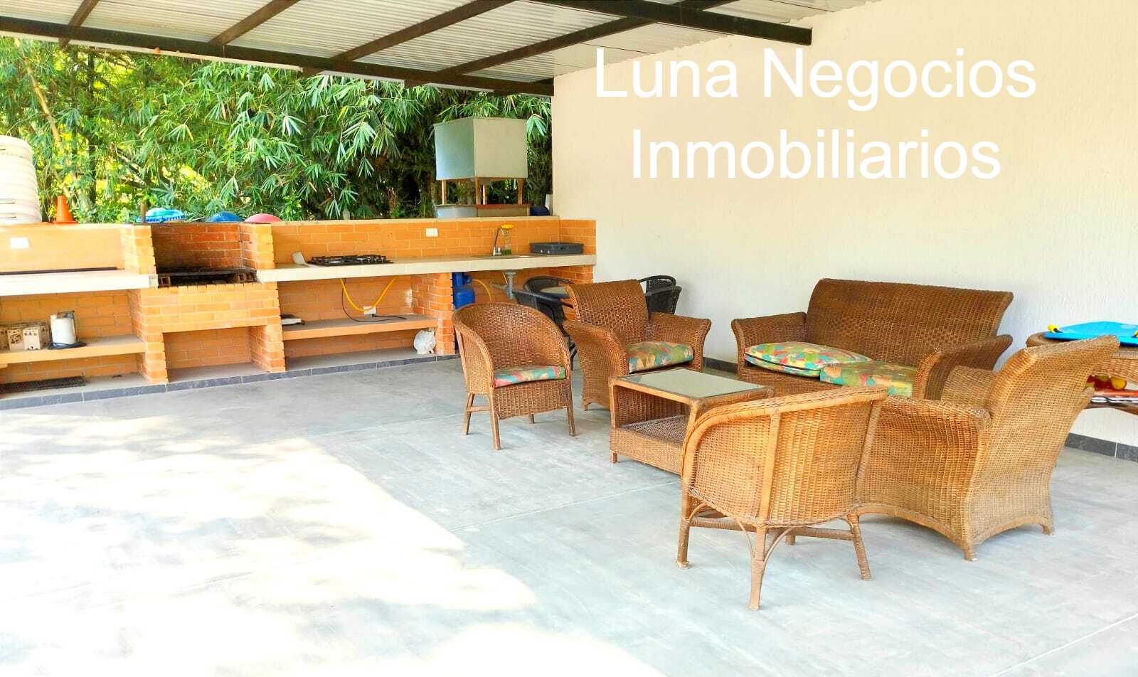 Casa de 7 alcobas en venta en Ruitoque Bajo, Girón, 370 m² · foto 16 de 24