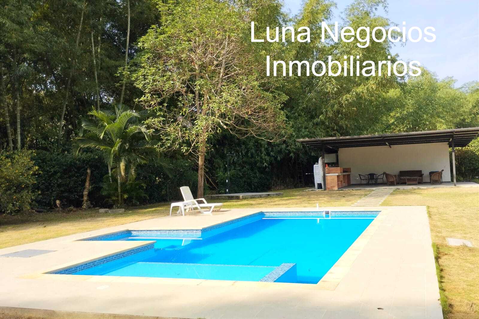 Casa de 7 alcobas en venta en Ruitoque Bajo, Girón, 370 m² · foto 5 de 24